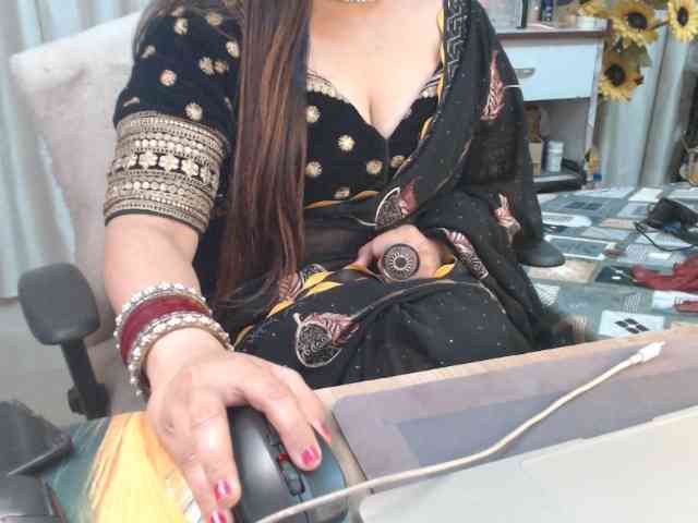 Mahimagic-doll webcam