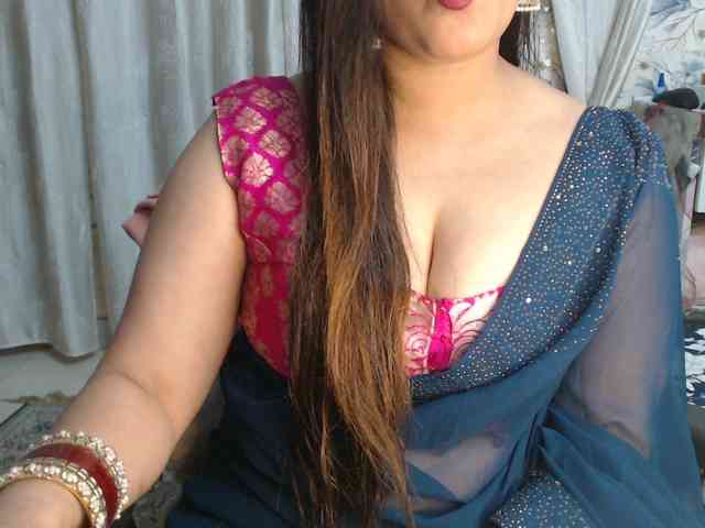 Mahimagic-doll webcam