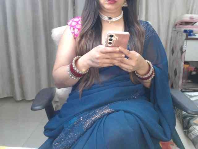 Mahimagic-doll webcam