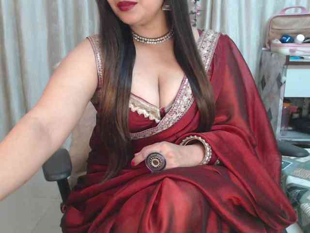 Mahimagic-doll webcam