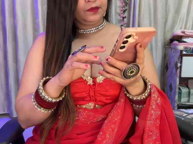 Mahimagic-doll webcam