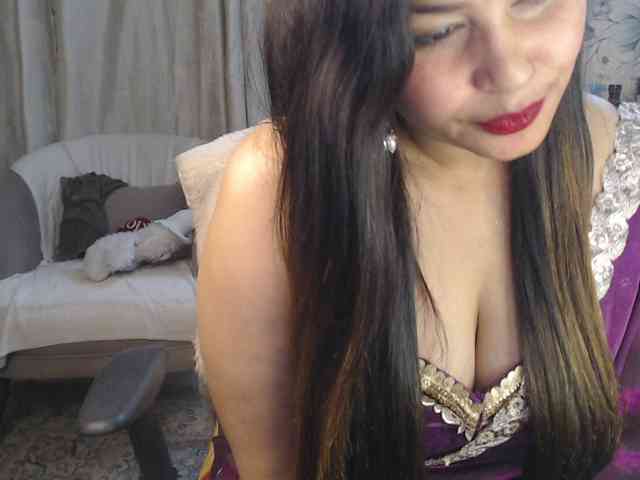 Mahimagic-doll webcam