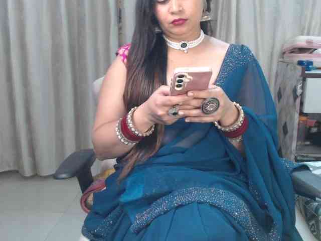 Mahimagic-doll webcam