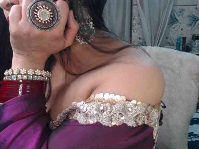 Mahimagic-doll webcam