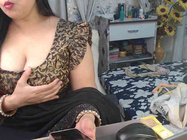 Mahimagic-doll webcam