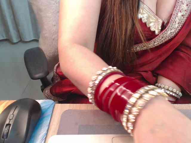 Mahimagic-doll webcam