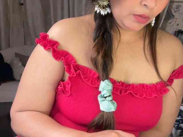 Mahimagic-doll webcam