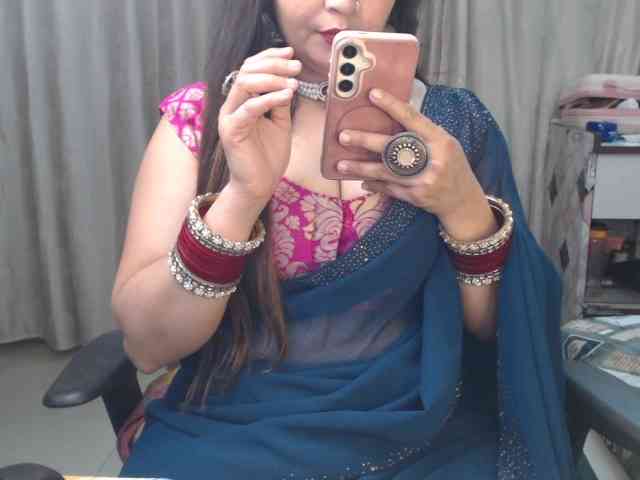 Mahimagic-doll webcam