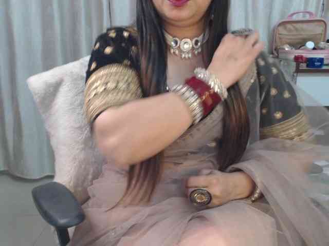 Mahimagic-doll webcam