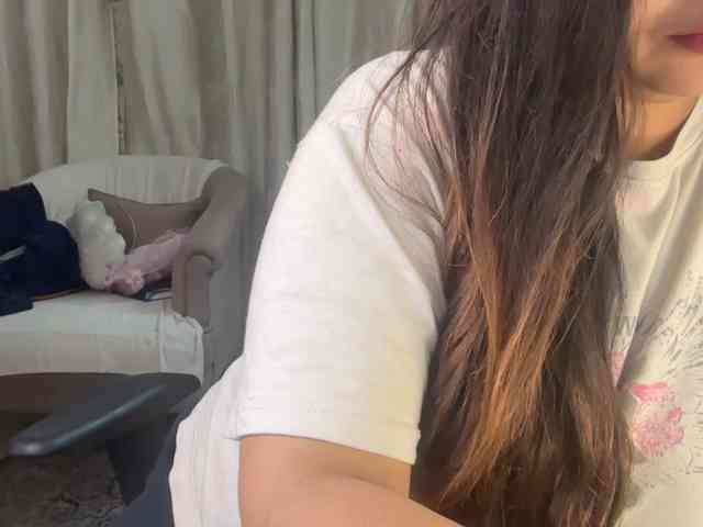 Mahimagic-doll webcam