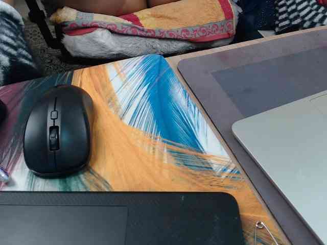 Mahimagic-doll webcam