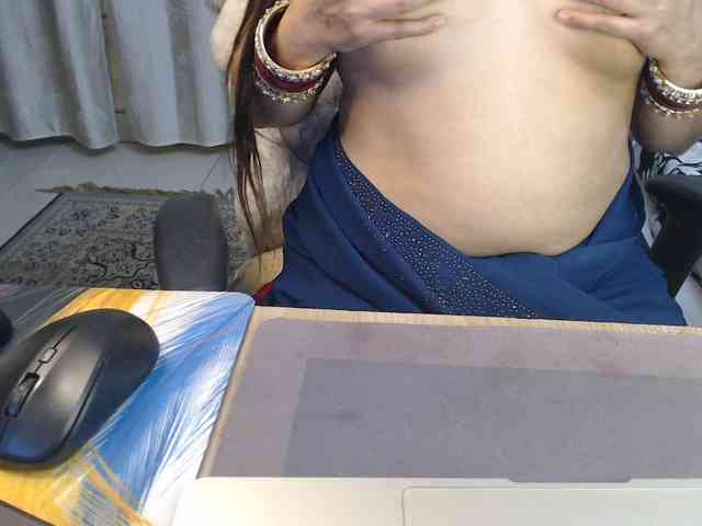 Mahimagic-doll webcam