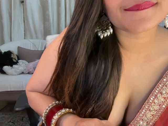 Mahimagic-doll webcam