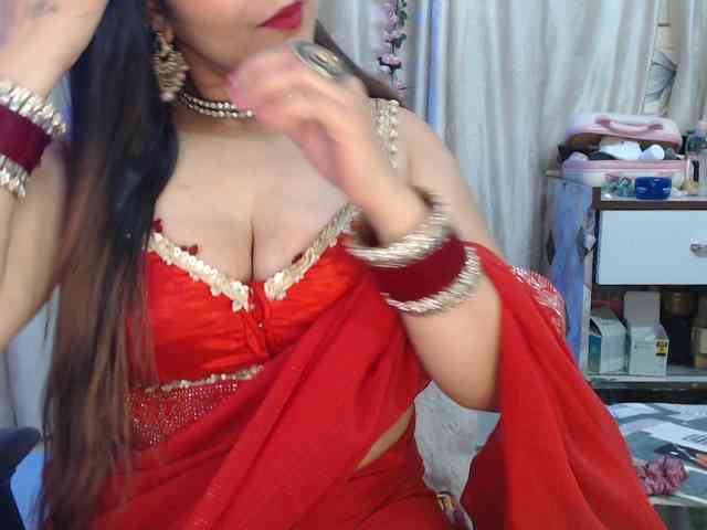 Mahimagic-doll webcam