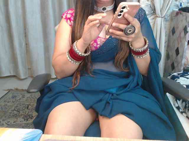 Mahimagic-doll webcam