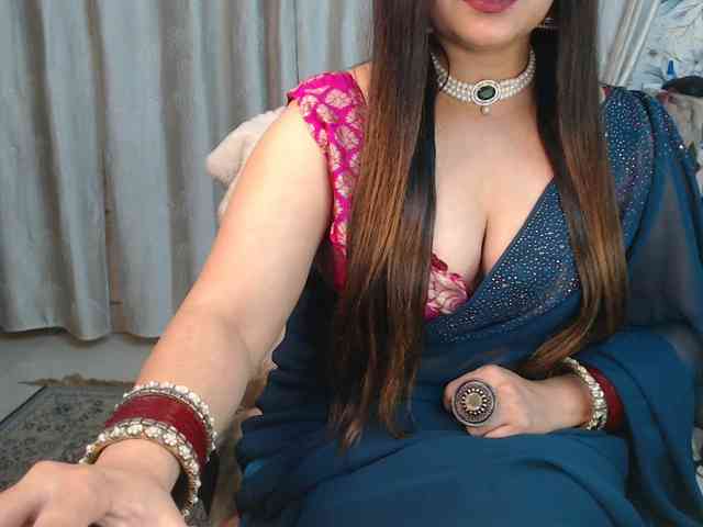 Mahimagic-doll webcam