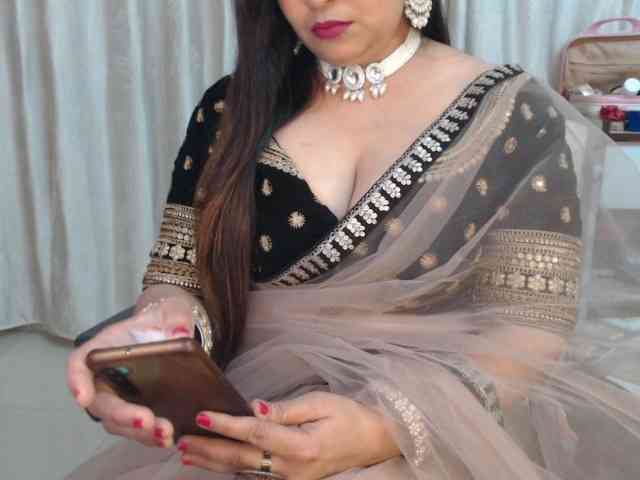 Mahimagic-doll webcam