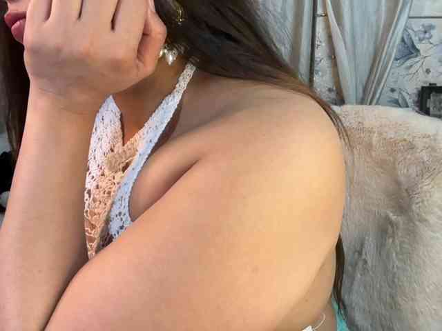 Mahimagic-doll webcam