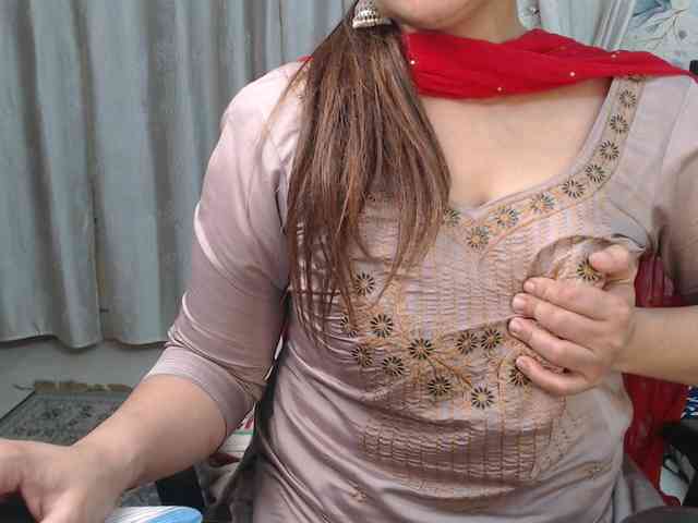 Mahimagic-doll webcam