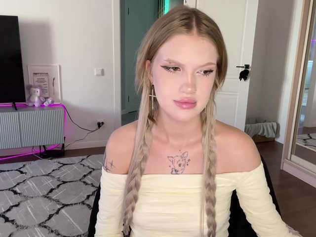 LaniMcgranahan preview