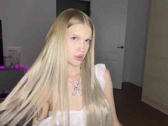 LaniMcgranahan webcam