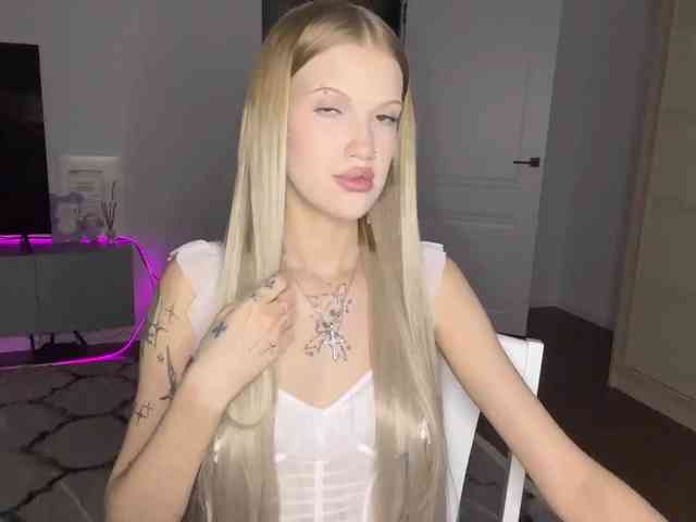 LaniMcgranahan webcam