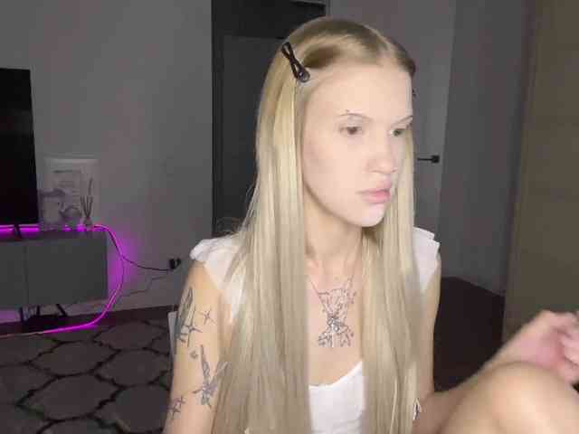 LaniMcgranahan webcam