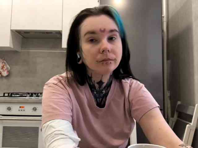 random chat video RobbynIturbe