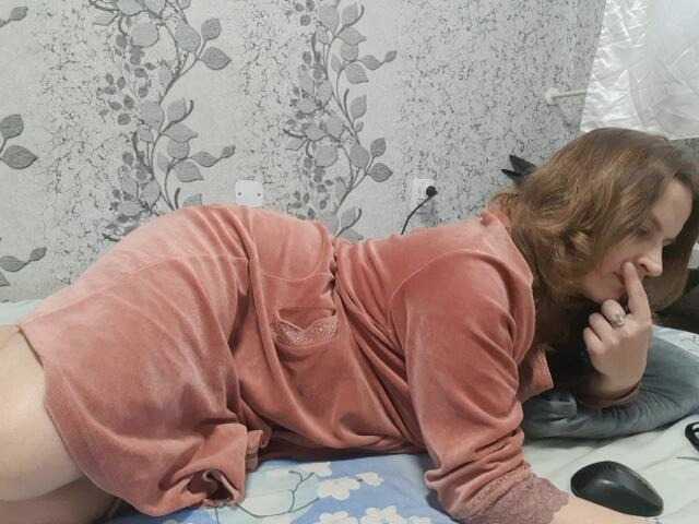 Yoyrgirlxx's BongaCams show and profile