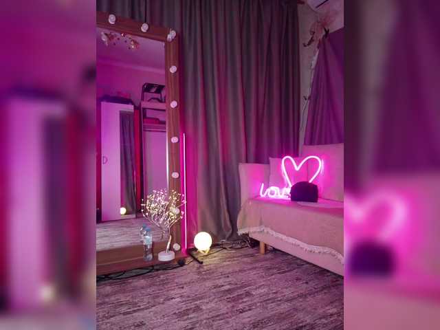 AkameNeri's BongaCams show and profile