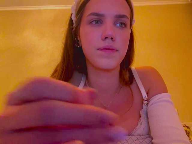 MaganVanderzee's BongaCams show and profile