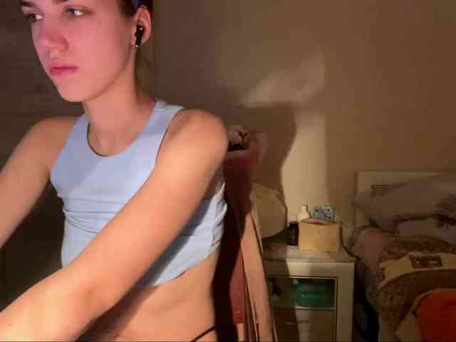 MaganVanderzee webcam