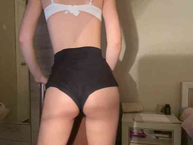 MaganVanderzee webcam