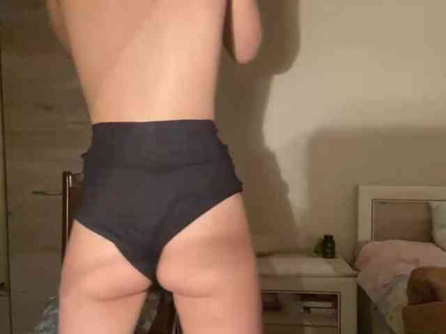 MaganVanderzee webcam