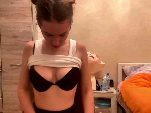 MaganVanderzee webcam