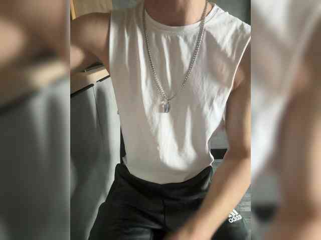 Long-Play Live Webcam on BongaCams