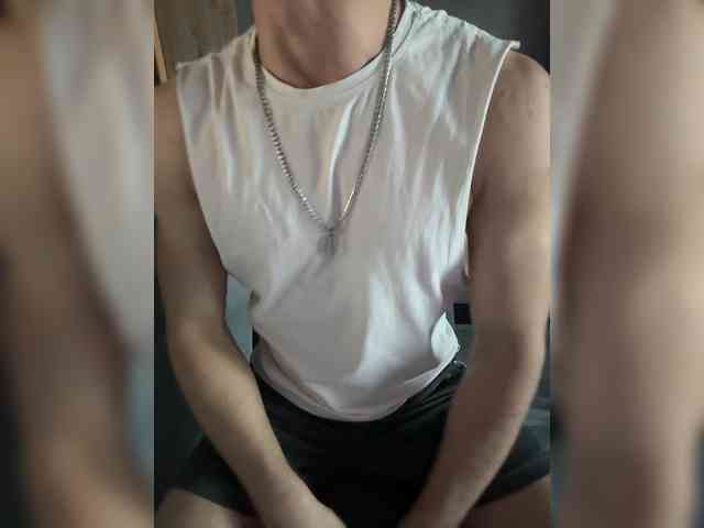 Long-Play Live Webcam on BongaCams