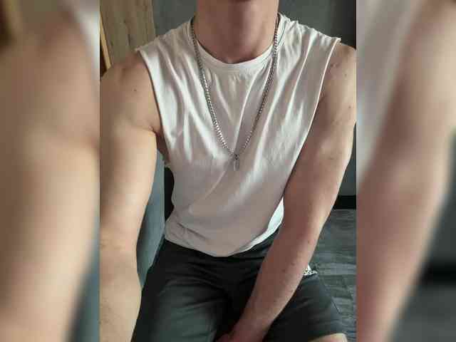 Long-Play Live Webcam on BongaCams