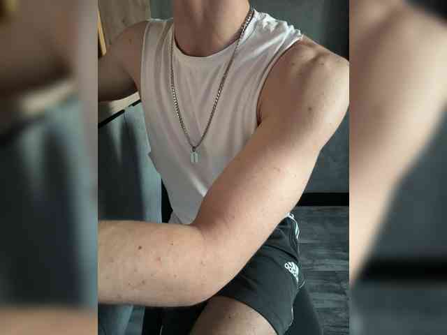 Long-Play Live Webcam on BongaCams