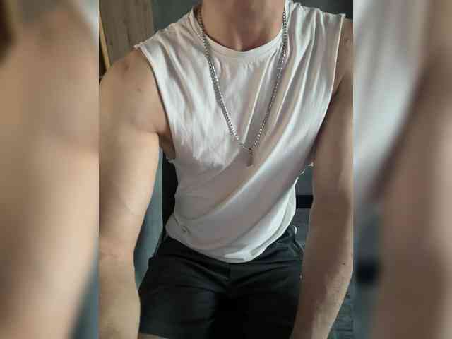 Long-Play Live Webcam on BongaCams