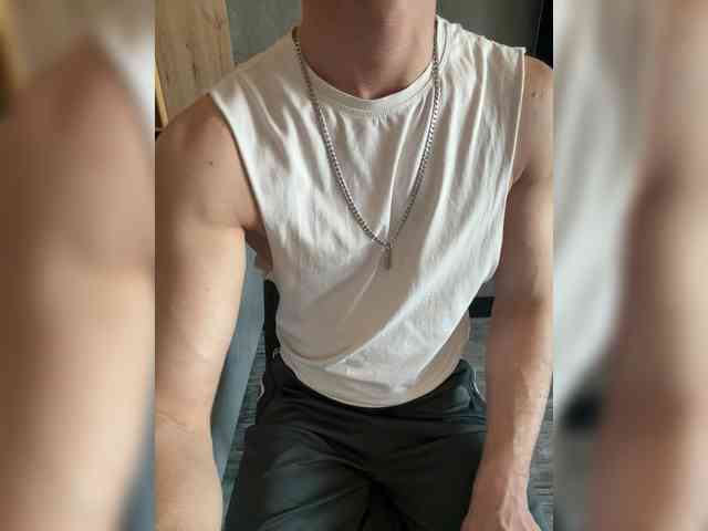 Long-Play Live Webcam on BongaCams