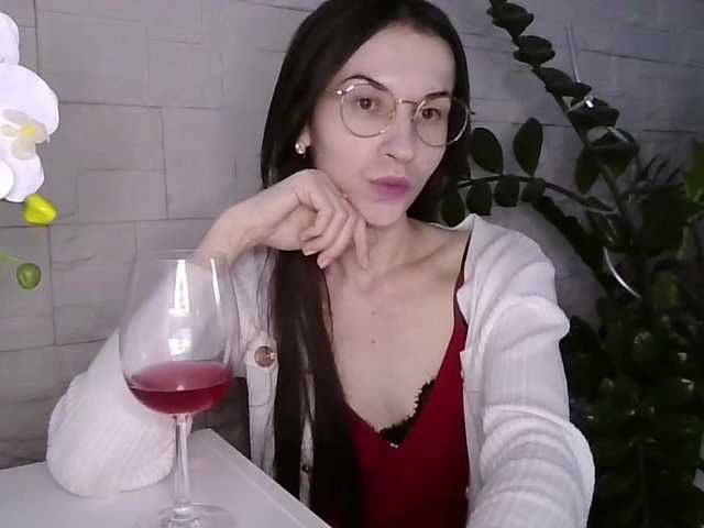 monicakiss live sex show