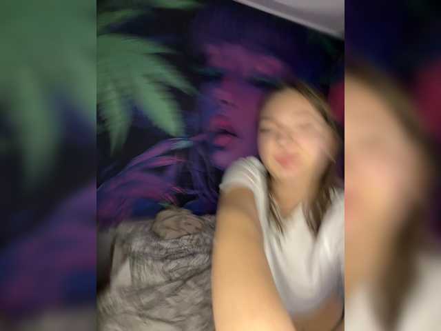 MayaSky from BongaCams