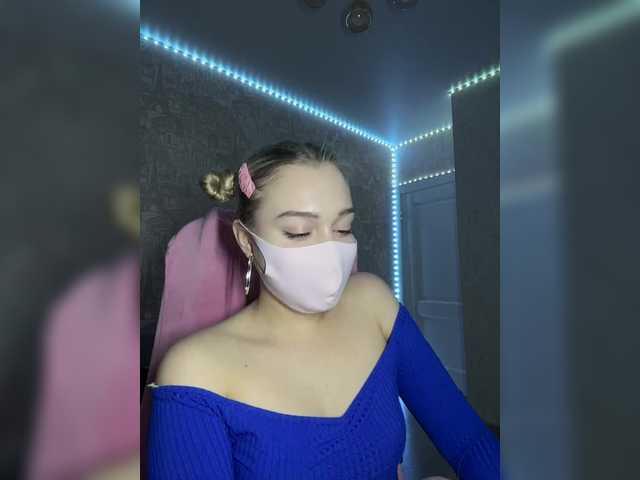 KiraBlin's BongaCams show and profile