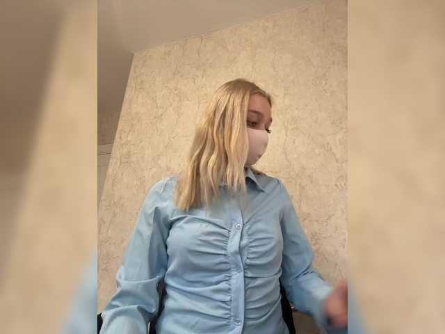 KiraBlin's BongaCams show and profile