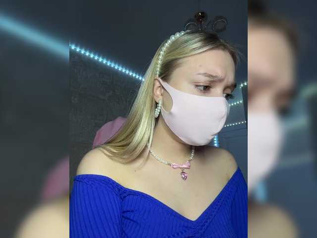 KiraBlin webcam stream