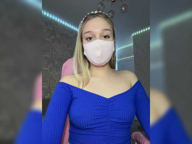 KiraBlin's BongaCams show and profile