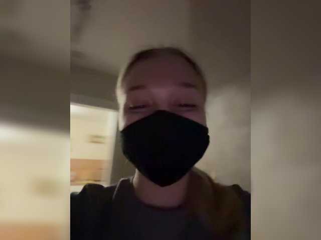 KiraBlin – webcam model profile photo