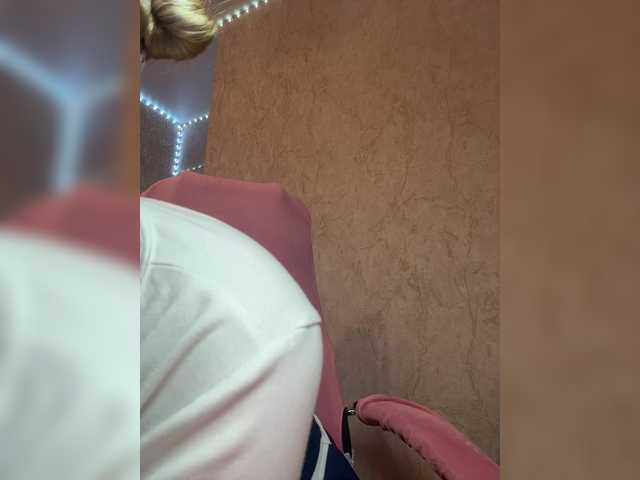 KiraBlin's BongaCams show and profile