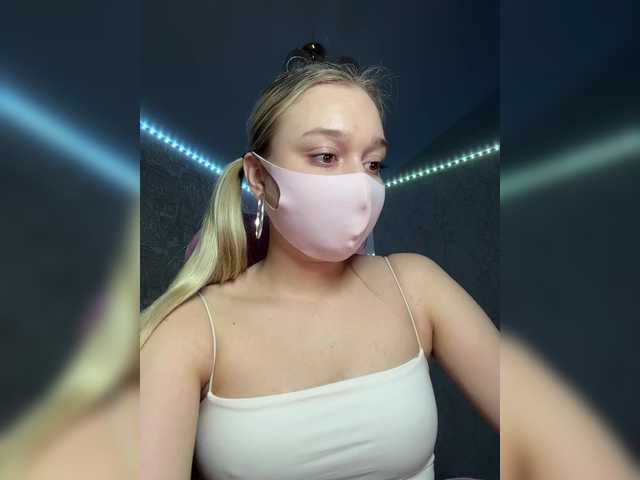 KiraBlin's BongaCams show and profile